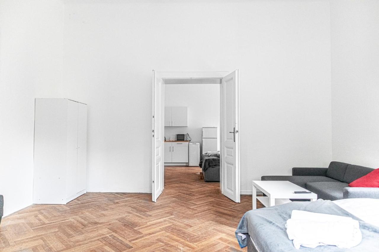 Classy 2Br Apt. W/ Exclusive Location Near Akh Vienna Exterior photo